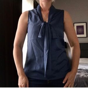 Free in bundle Tinely Road blue sleeveless blouse bow
